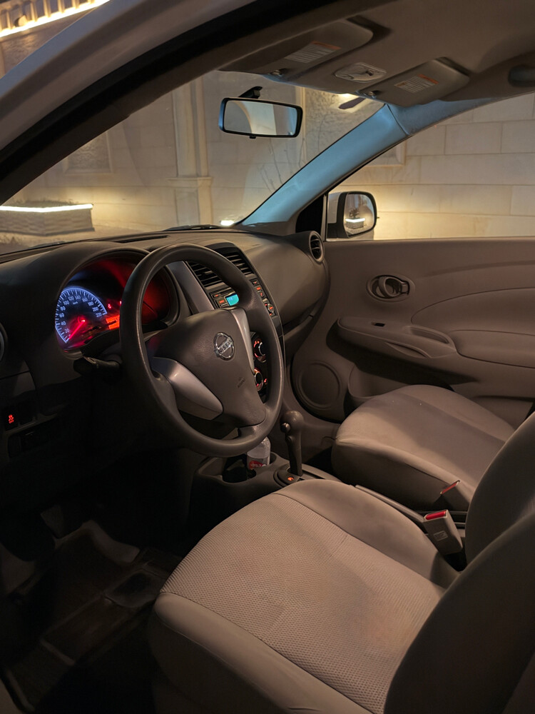 Nissan Sunny 2022 - 5