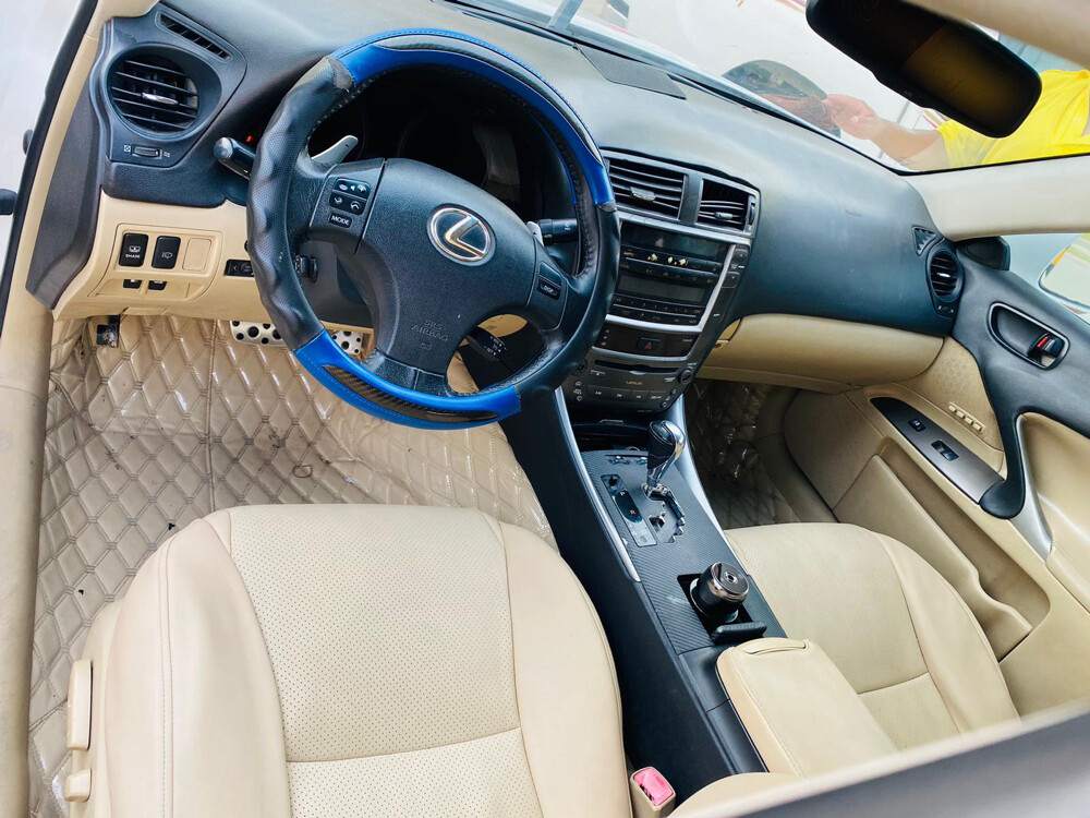 Lexus - 5