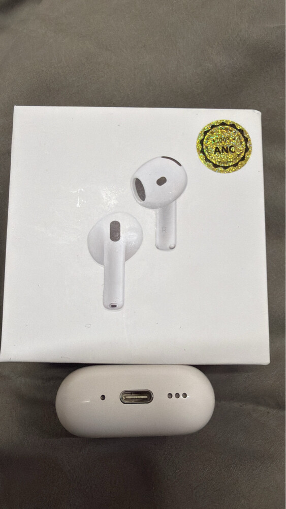apple AirPods 4 - 3