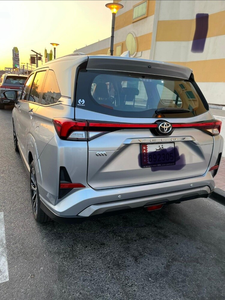 Toyota Veloz - 3