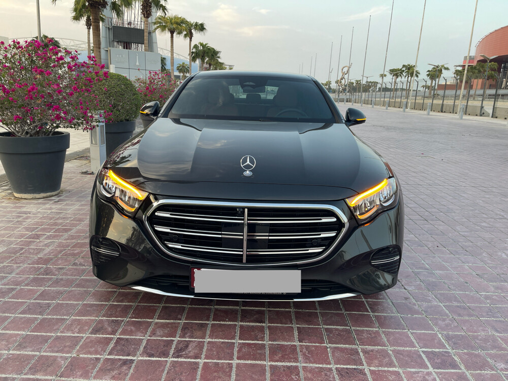 مرسيدس اي ٢٠٠ موديل ٢٠٢٦ - 1
