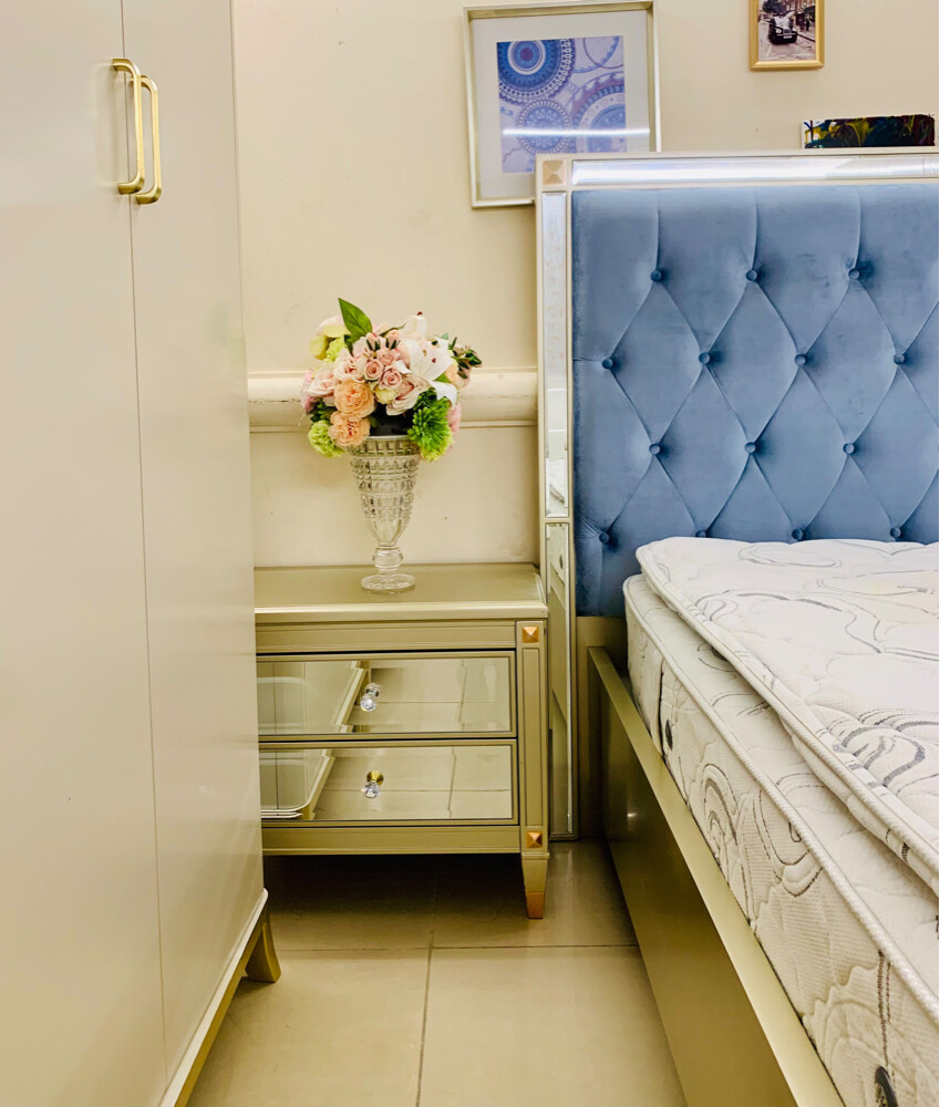 For Sell King Bedroom Set - 8