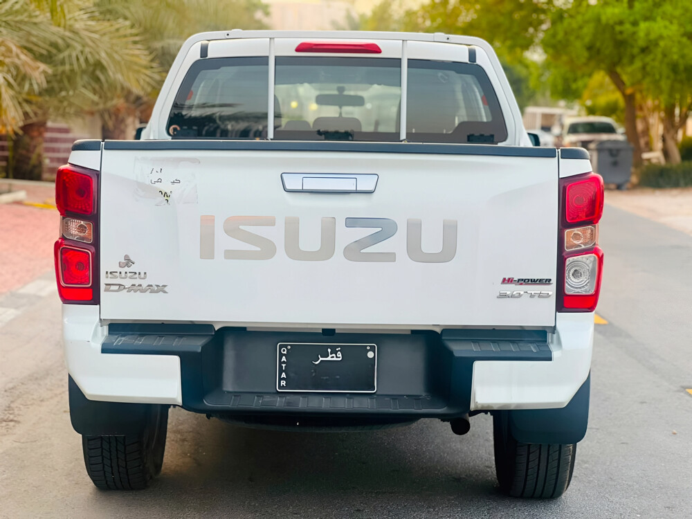 ISUZU D MAX 2022 DIESEL  - 8