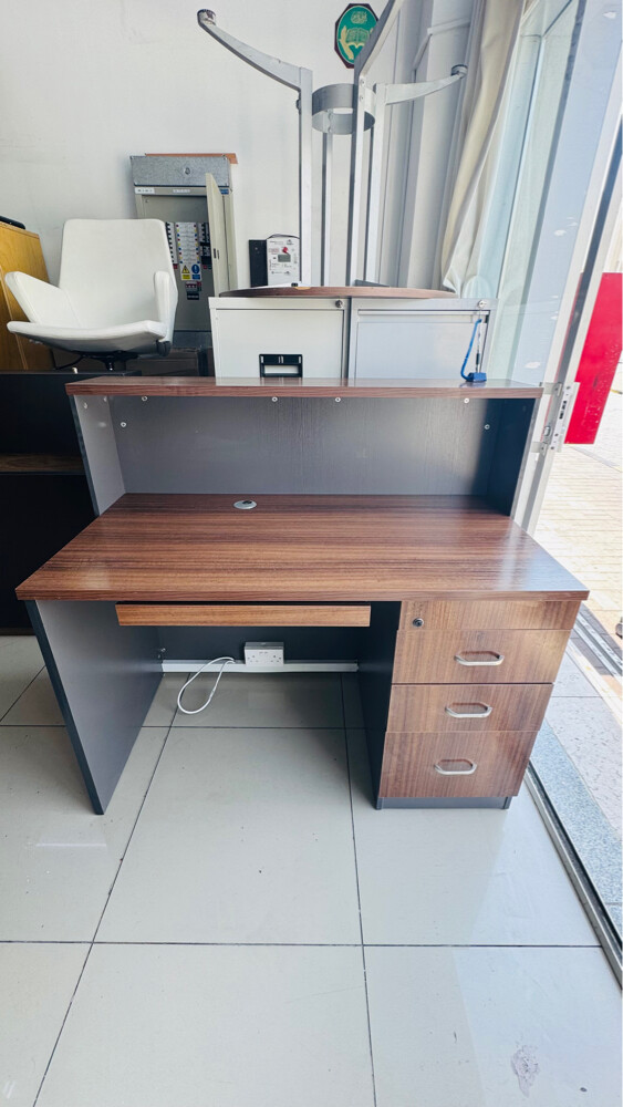 Office Furniture Sell 66980316 - 24