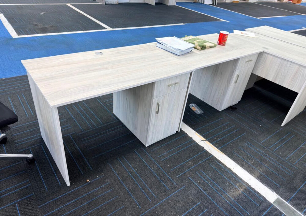Office Furniture Sell 66980316 - 25
