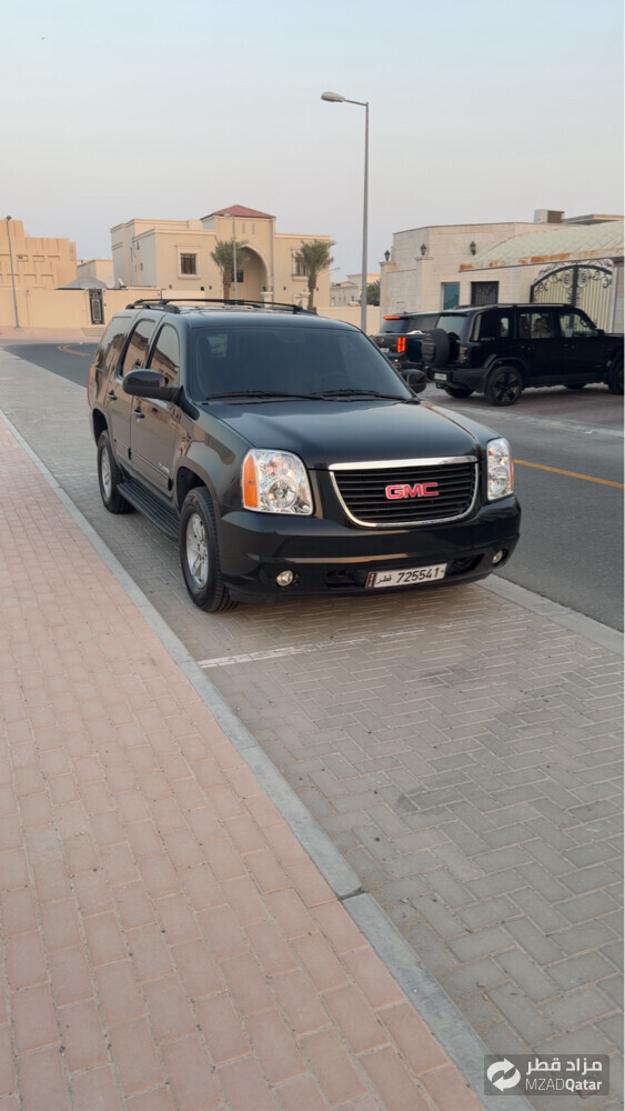 gmc yukon - 1