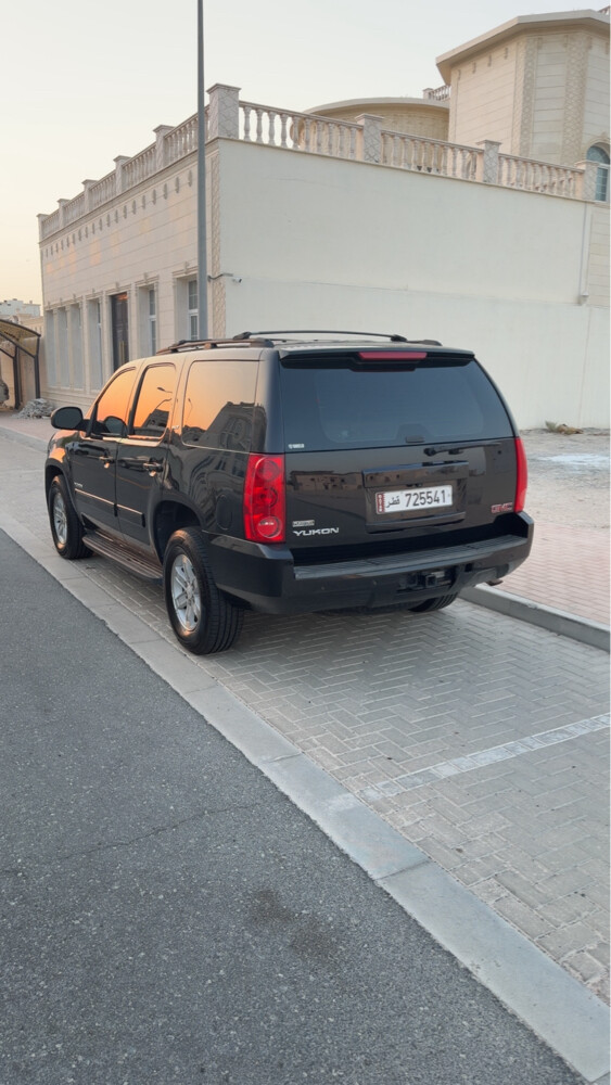 gmc yukon - 4