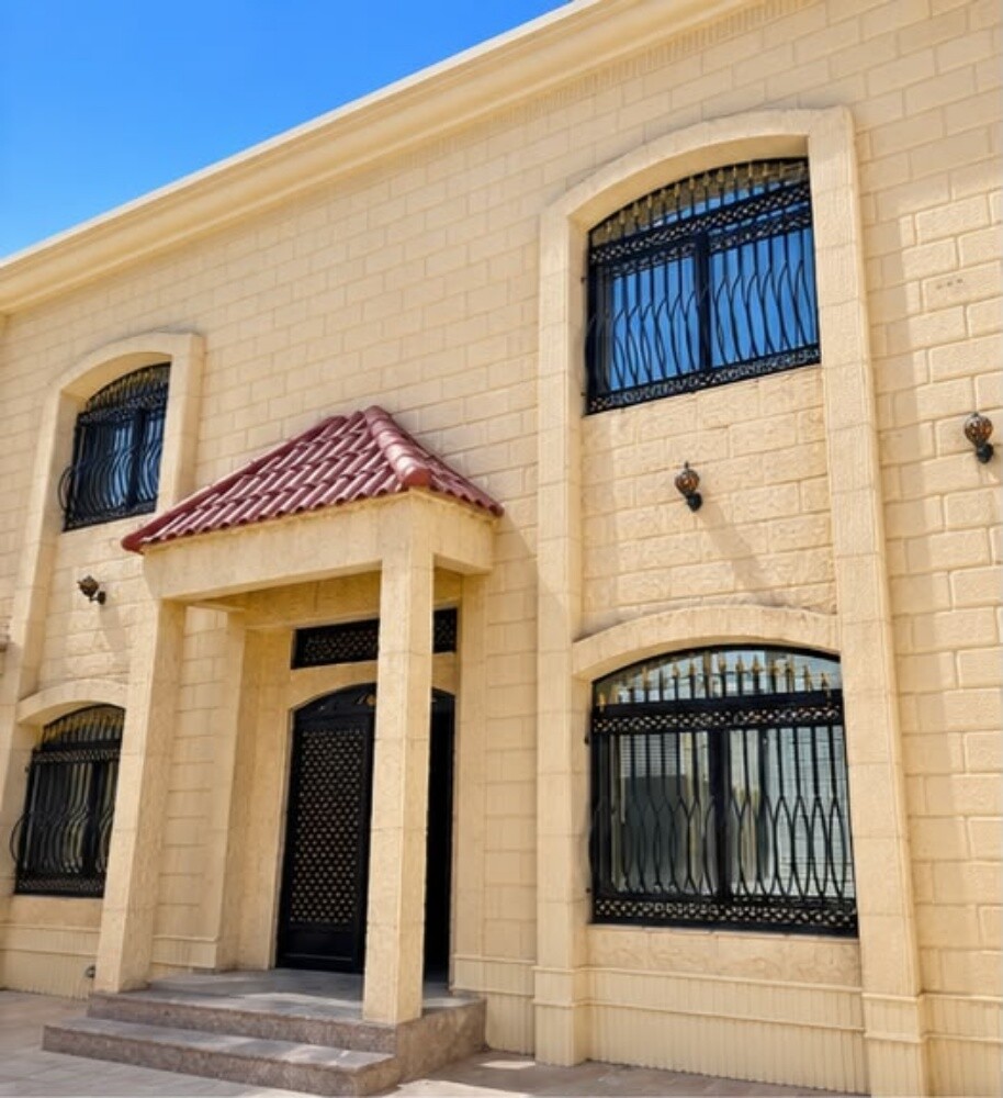 فيلا  للسكن والاستثمار مع مجلس - 6
