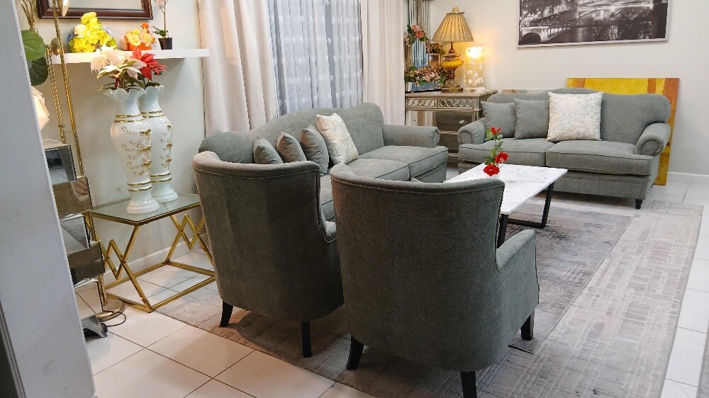 two colour available - 4