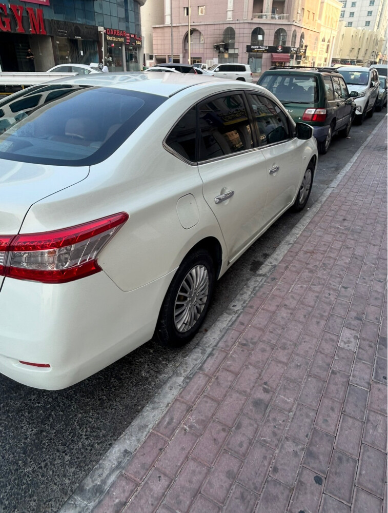 Nissan Sentra 2013 for sale - 4