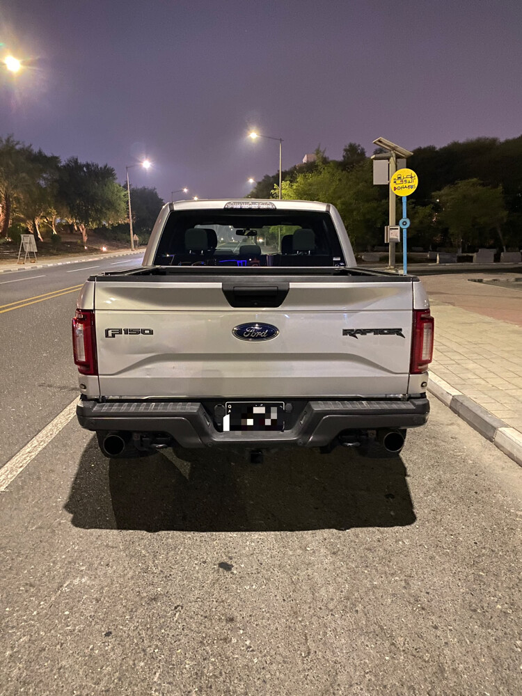 Ford Raptor - 4