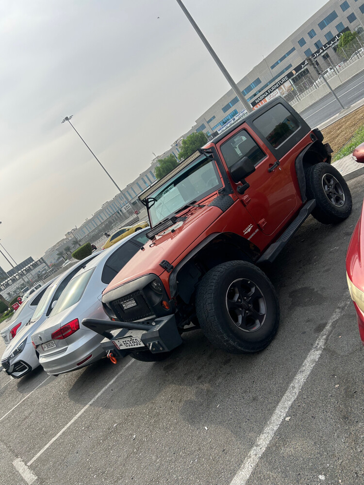 jeep sahara - 3