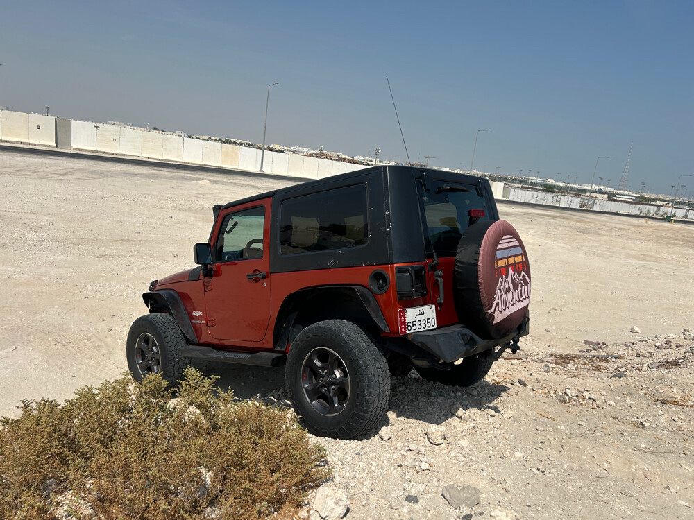 jeep sahara - 2