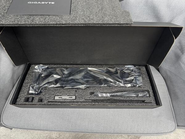 Gigabyte GeForce RTX 5080 WINDFORC - 4