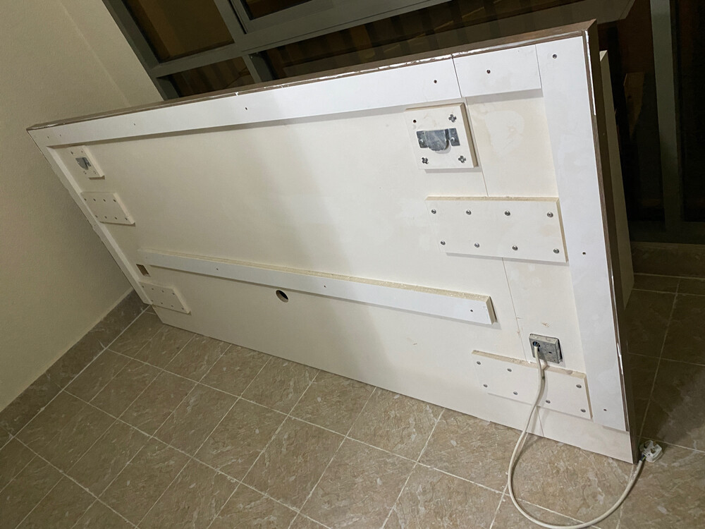 bed brand new and price negotiable - 7