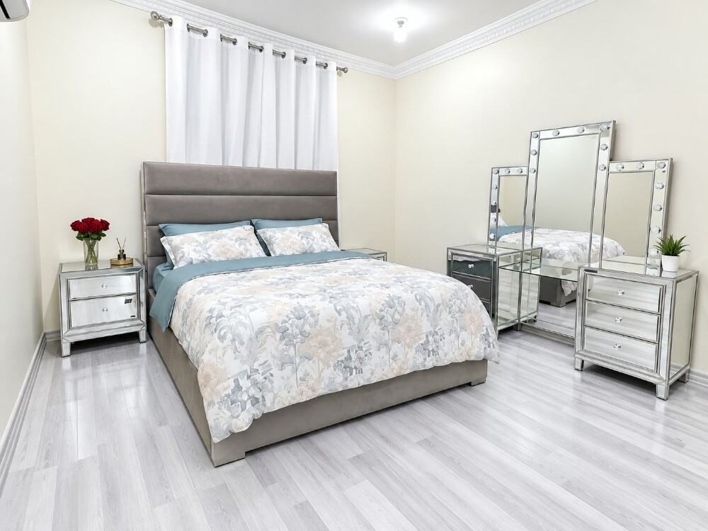 luxury King size bed room for sell - 2