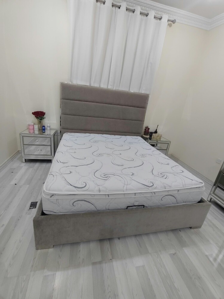luxury King size bed room for sell - 7