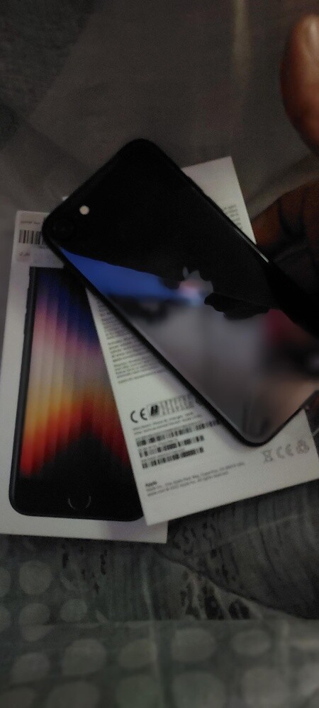 Apple iPhone SE 3rd Generation - 2