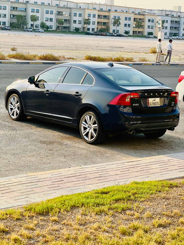 VOLVO 2011 S 60  T6 AWD - 5