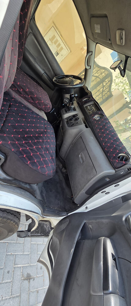 Nissan Urvan 2016 for sale - 3