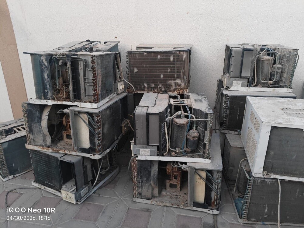 Buying all kind of Bedroom set, Ac - 12
