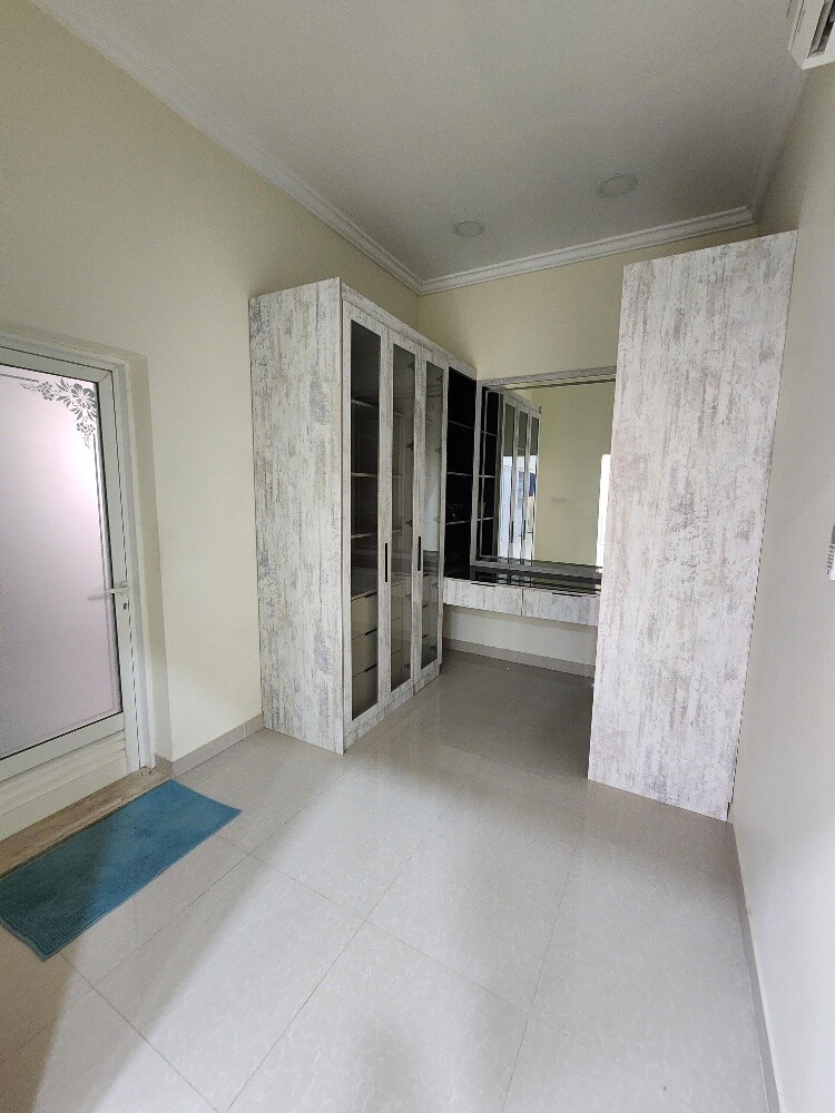 Villa for rent in Ain Khaled - 10