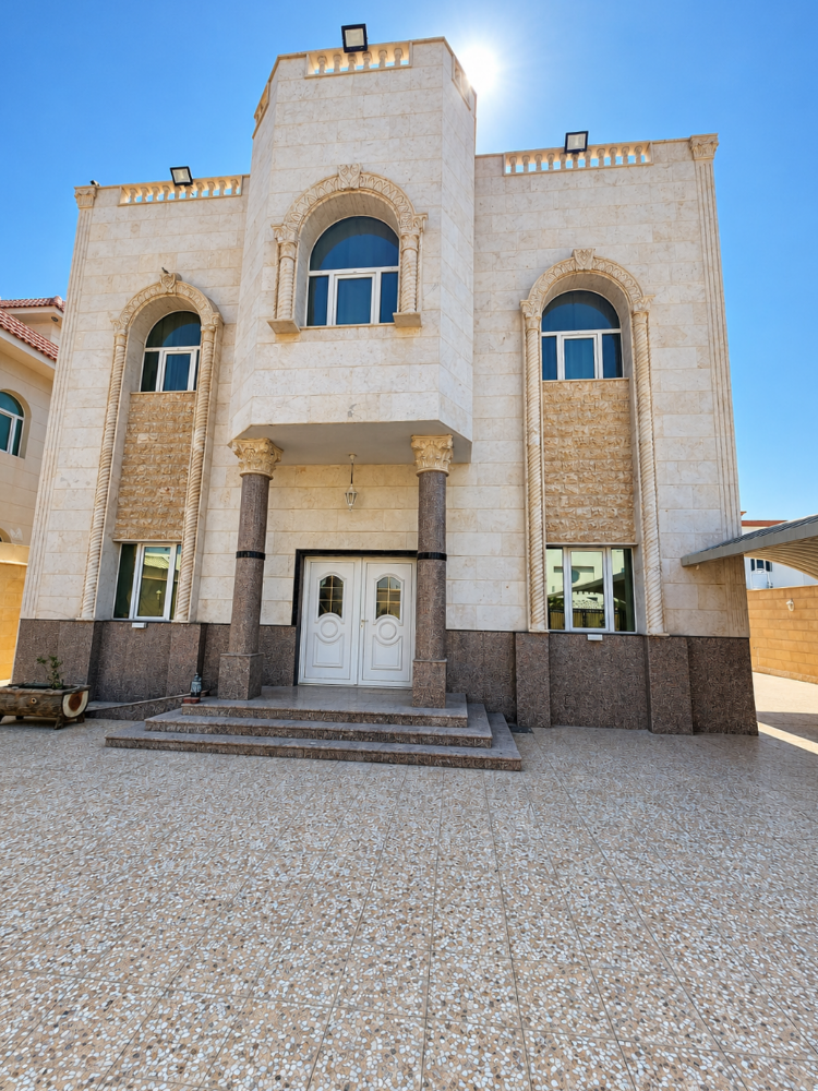 Villa for rent in Ain Khaled - 17