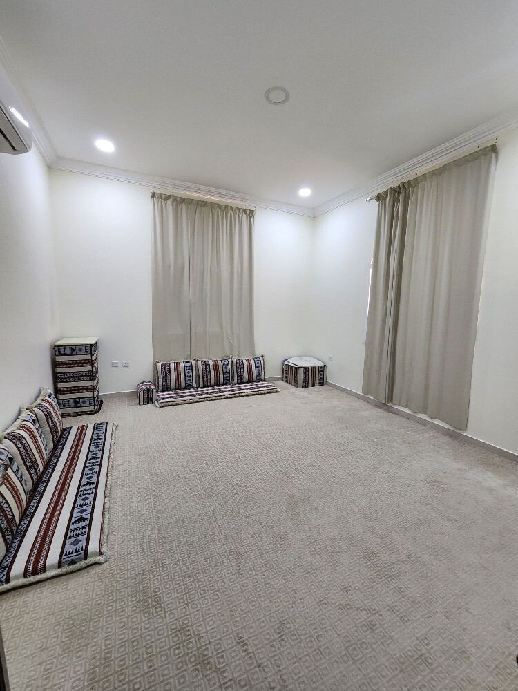 Villa for rent in Ain Khaled - 11