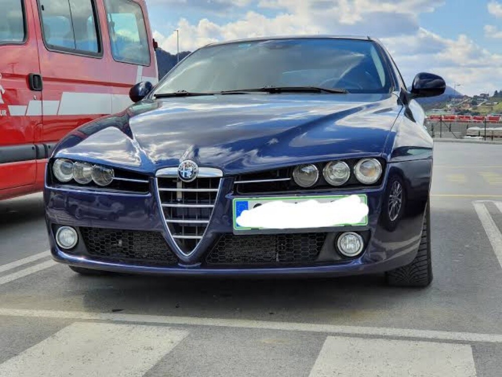 alfa romeo159 - 1