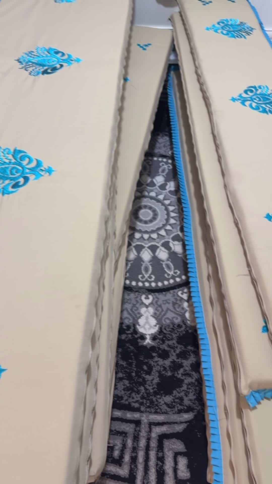 للبيع - 1