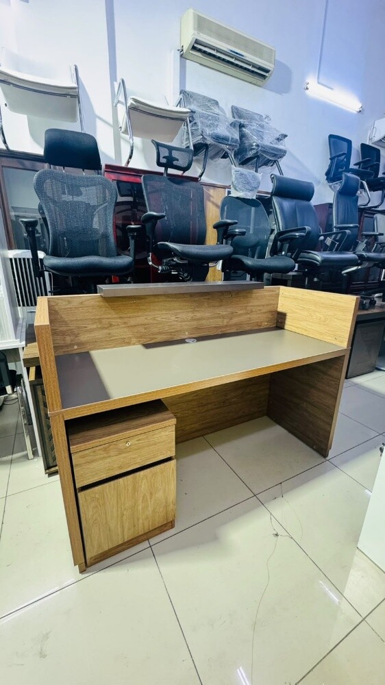 used office furniture 66980316 - 3