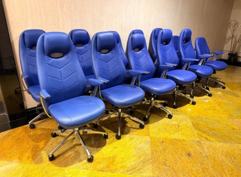 used office furniture 66980316 - 9
