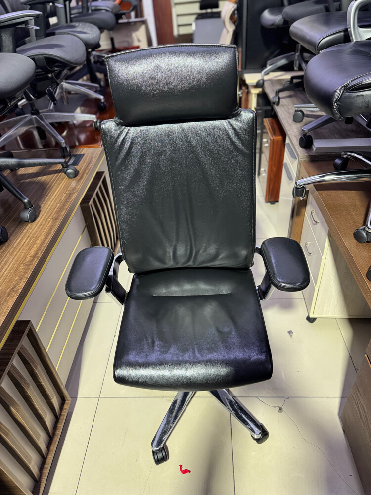 used office furniture 66980316 - 26