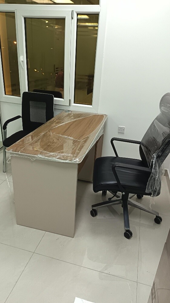 used office furniture 66980316 - 10