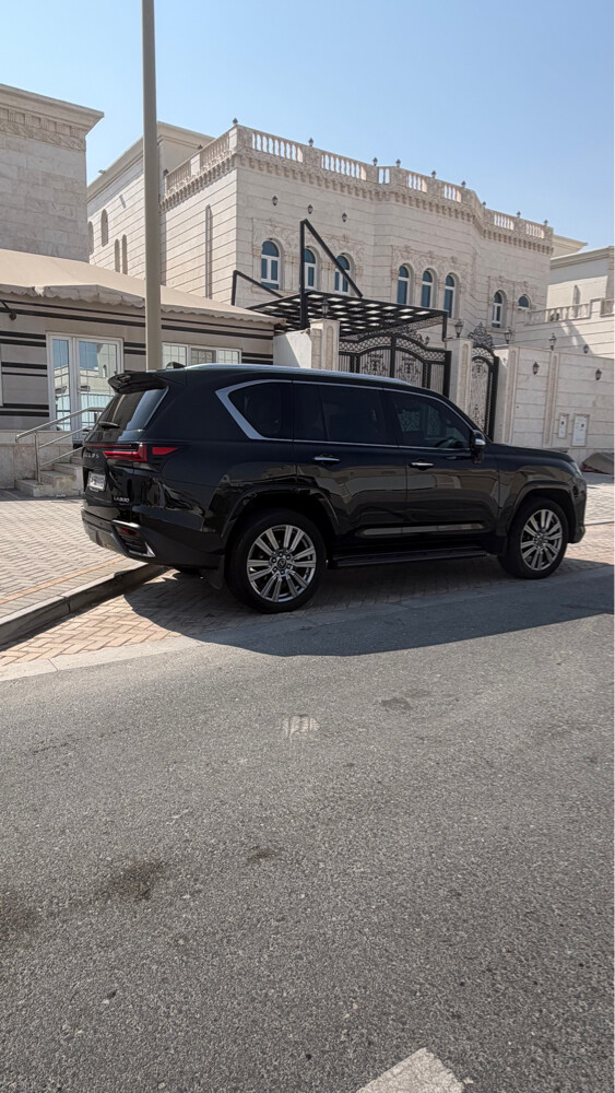 lexus 2023 - 2