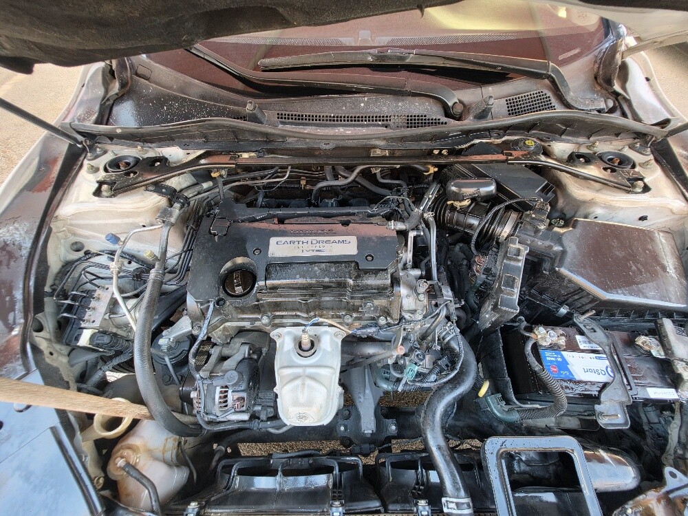 HONDA ACCORD 2014 FULL OPTION - 12