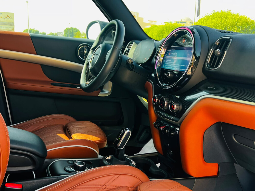 MINI COOPER COUNTRY MAN JCW 2023 - 12