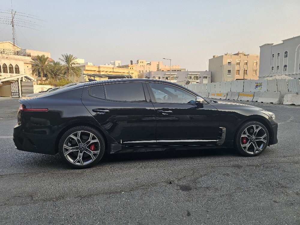 kia stinger 2018 its GT line 3.3T - 7