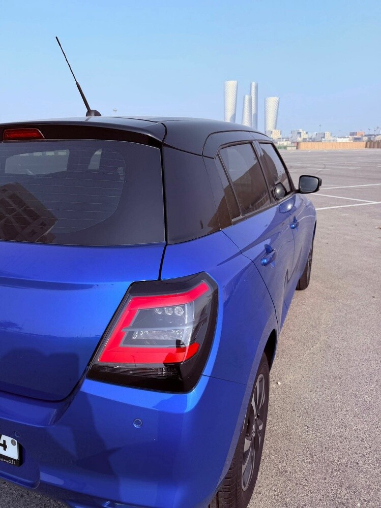 Suzuki swift 2025 full option - 3
