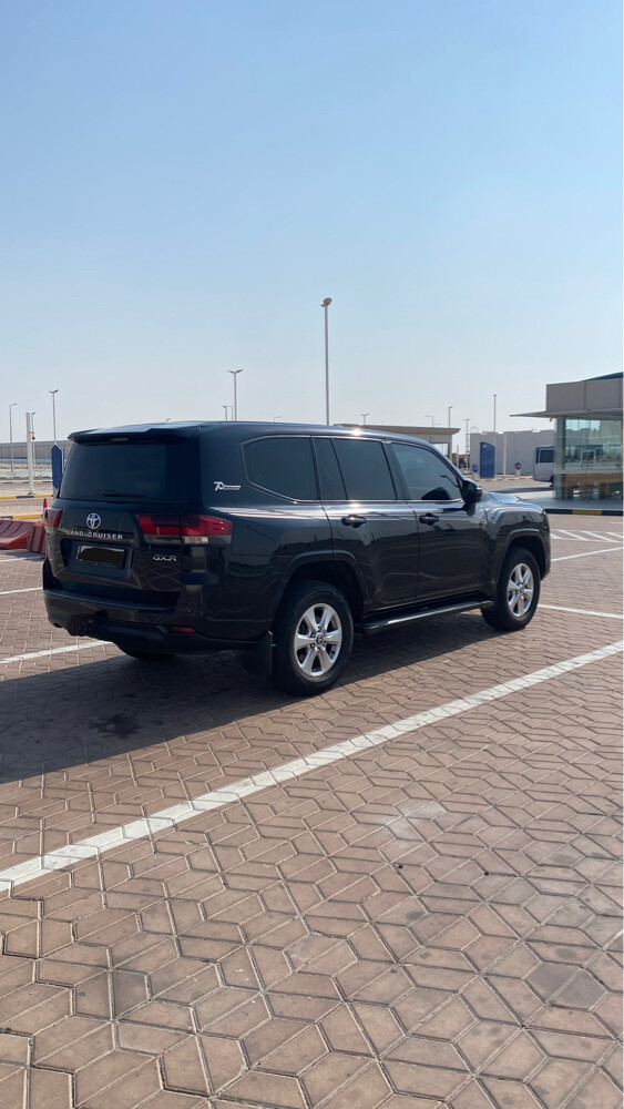 جكسار 2022 اسود - 3