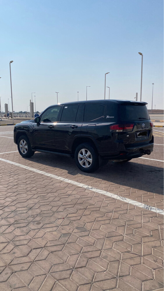 جكسار 2022 اسود - 5