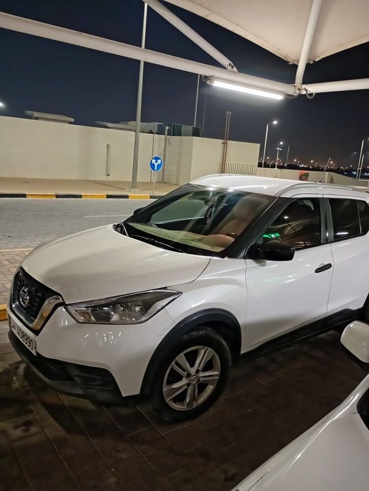 نيسان - 1