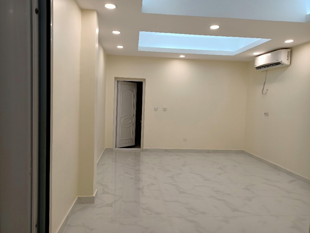 بيت ارضي لايجار - 22