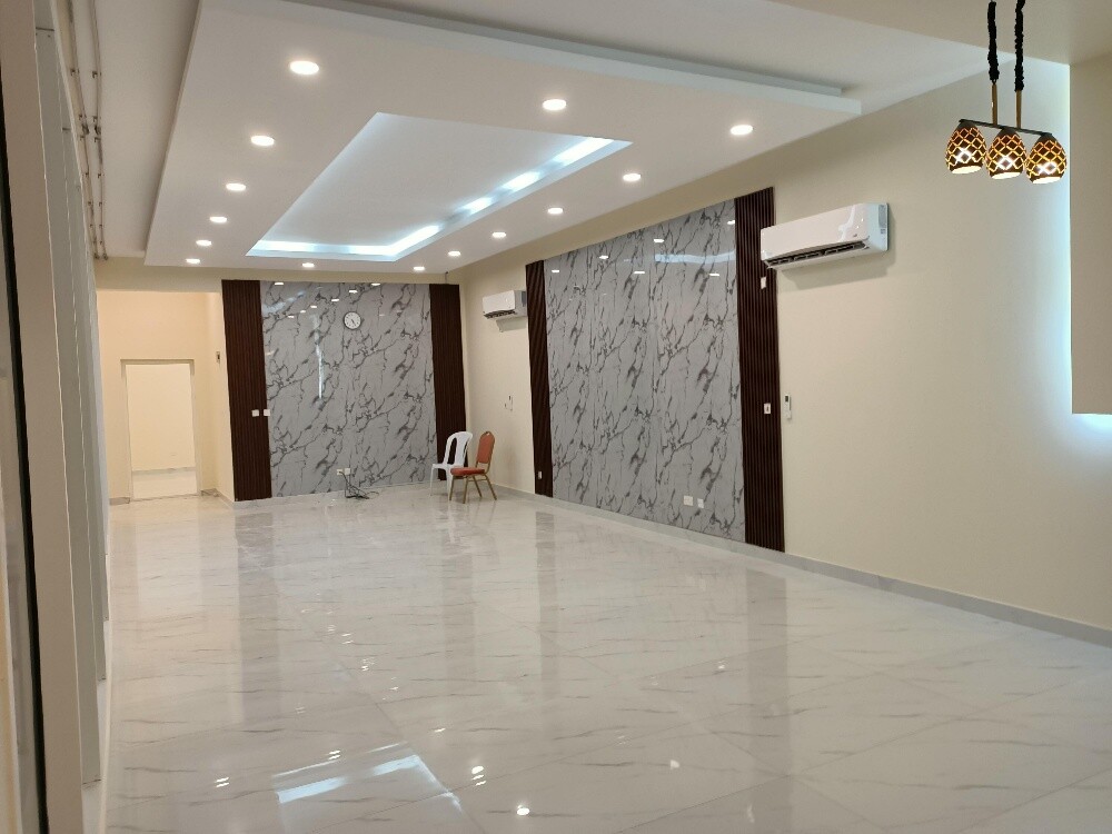 بيت ارضي لايجار - 15