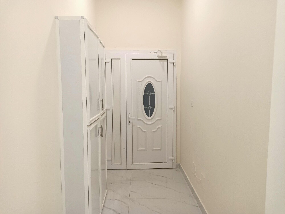 بيت ارضي لايجار - 6