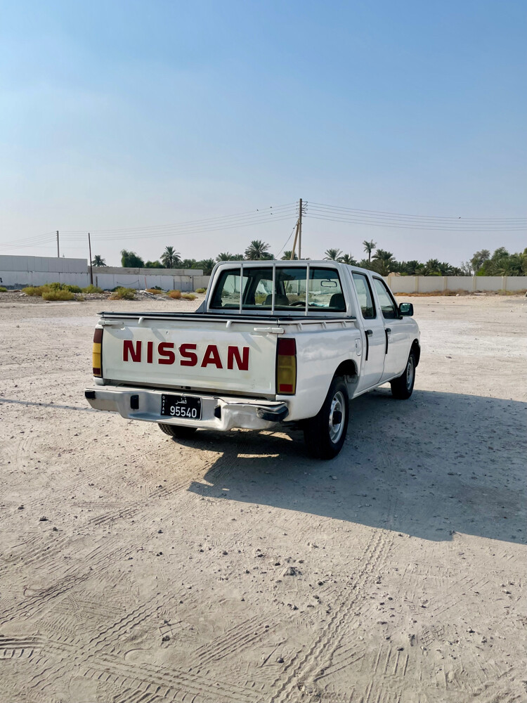 Nissan Pickup Neat & Good For Sale - 2