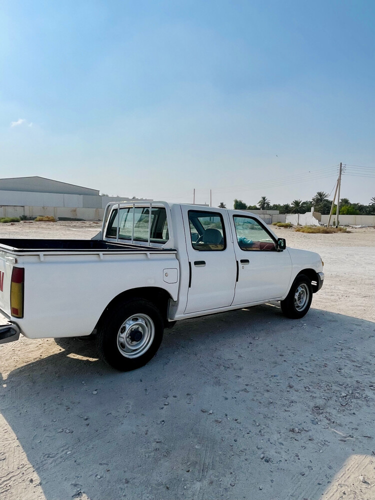 Nissan Pickup Neat & Good For Sale - 5