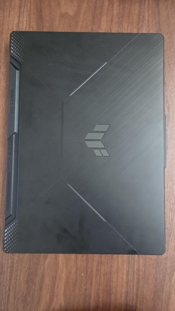 3700 - 2
