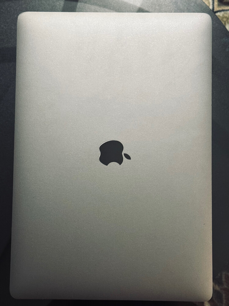 Apple MacBook Pro 15-inch (2019) - 3