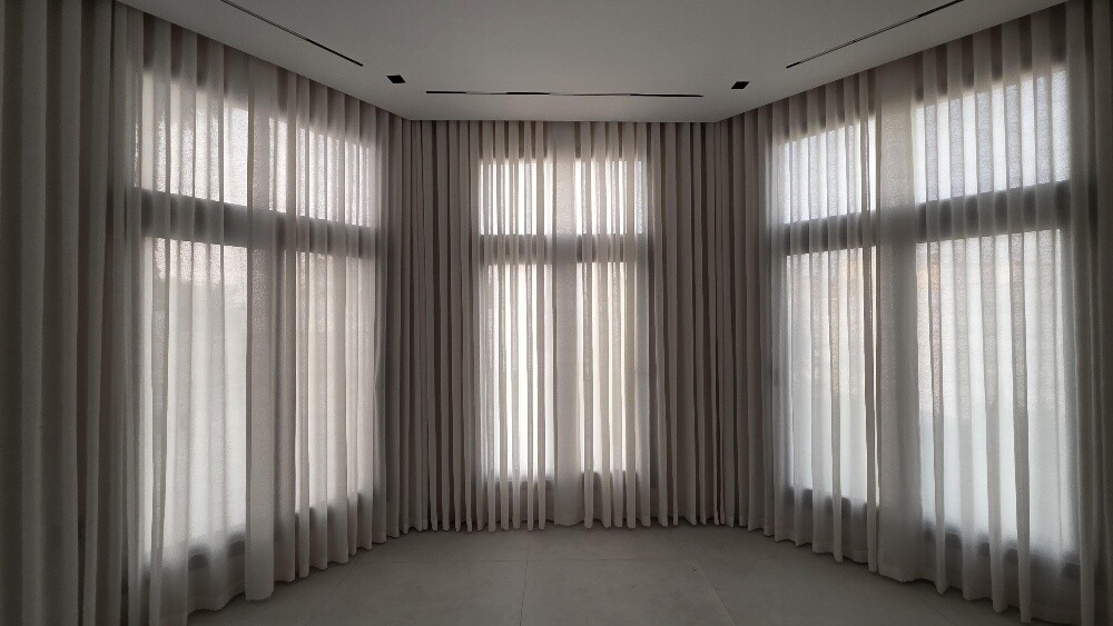 Manual and automatic curtains - 4